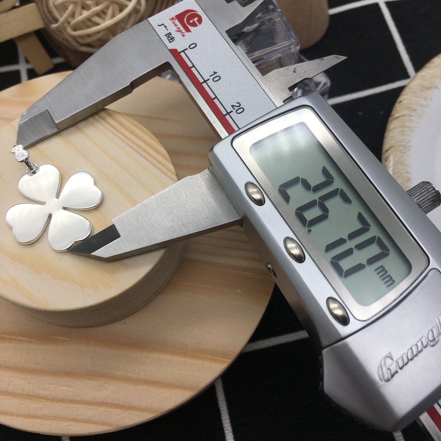 018114730