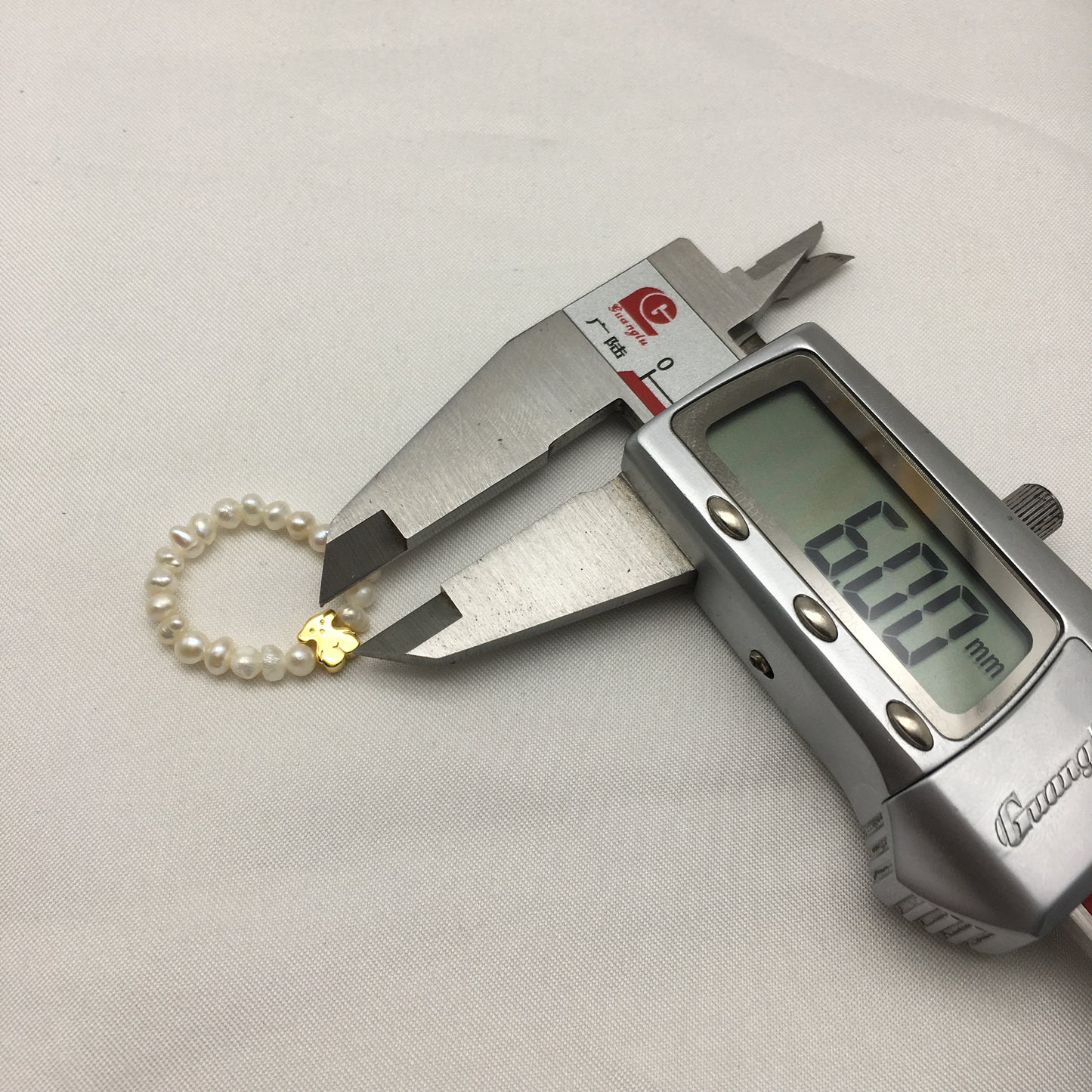 812785000