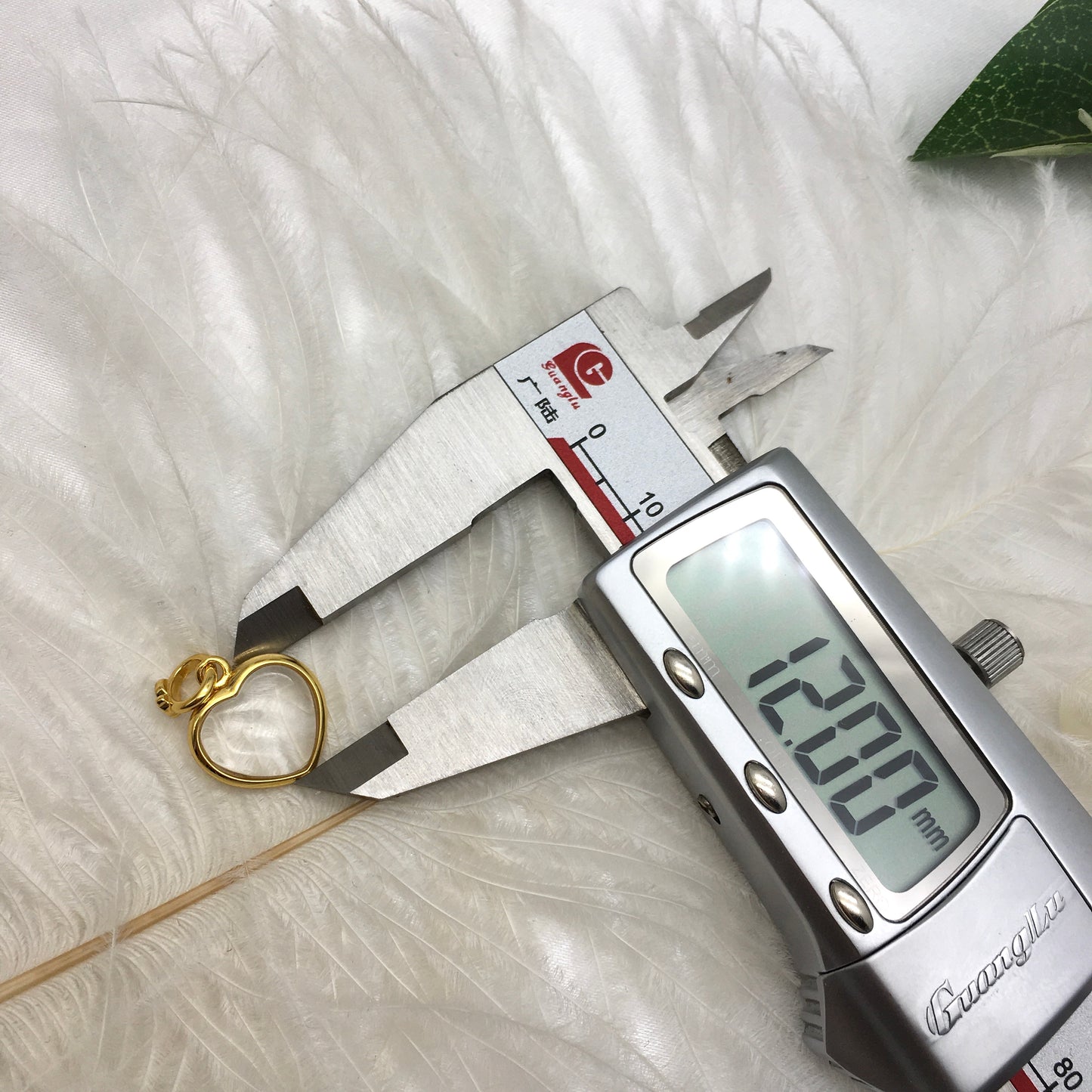 018114600