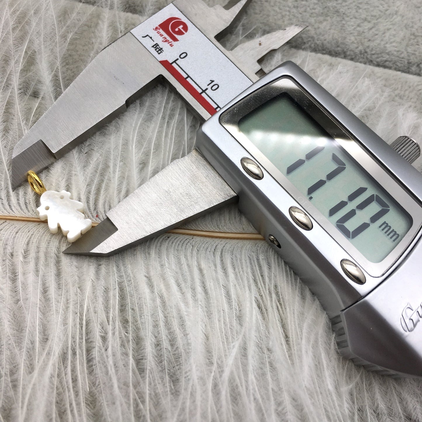 915114000