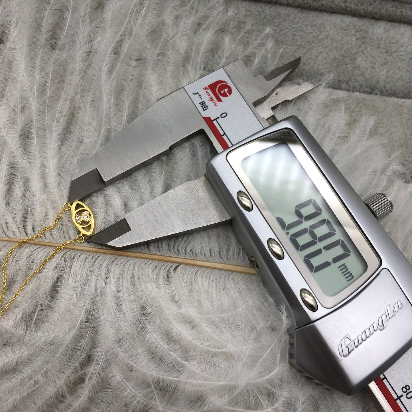 018112030