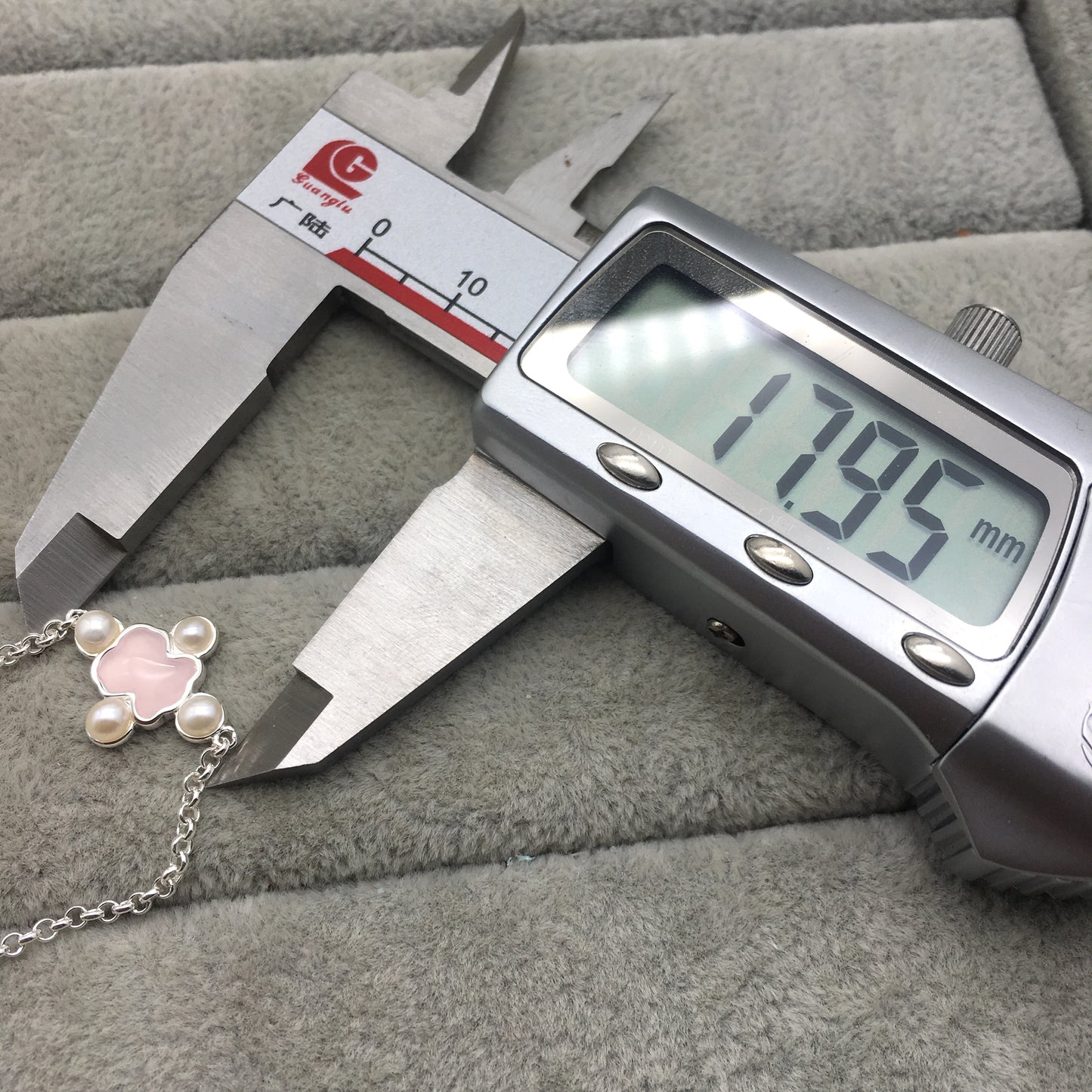 815431540
