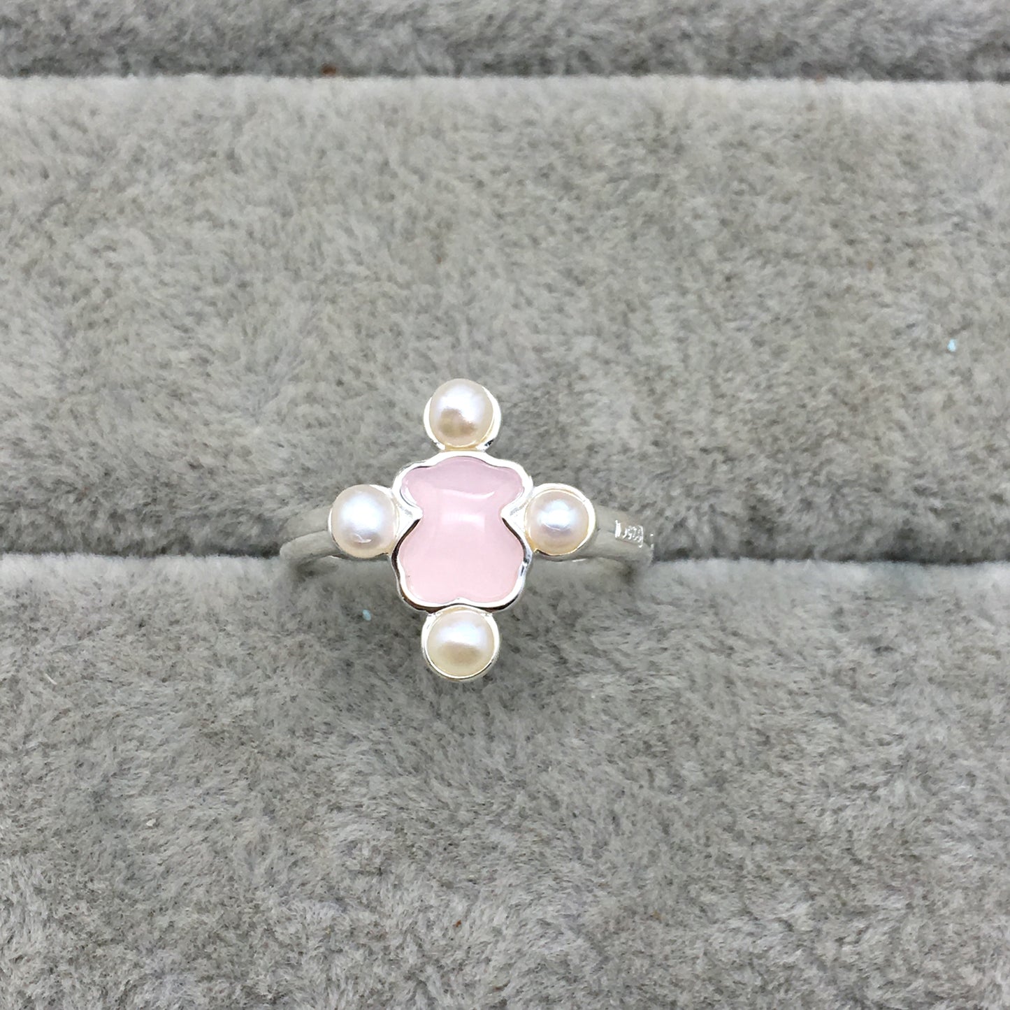 815435540