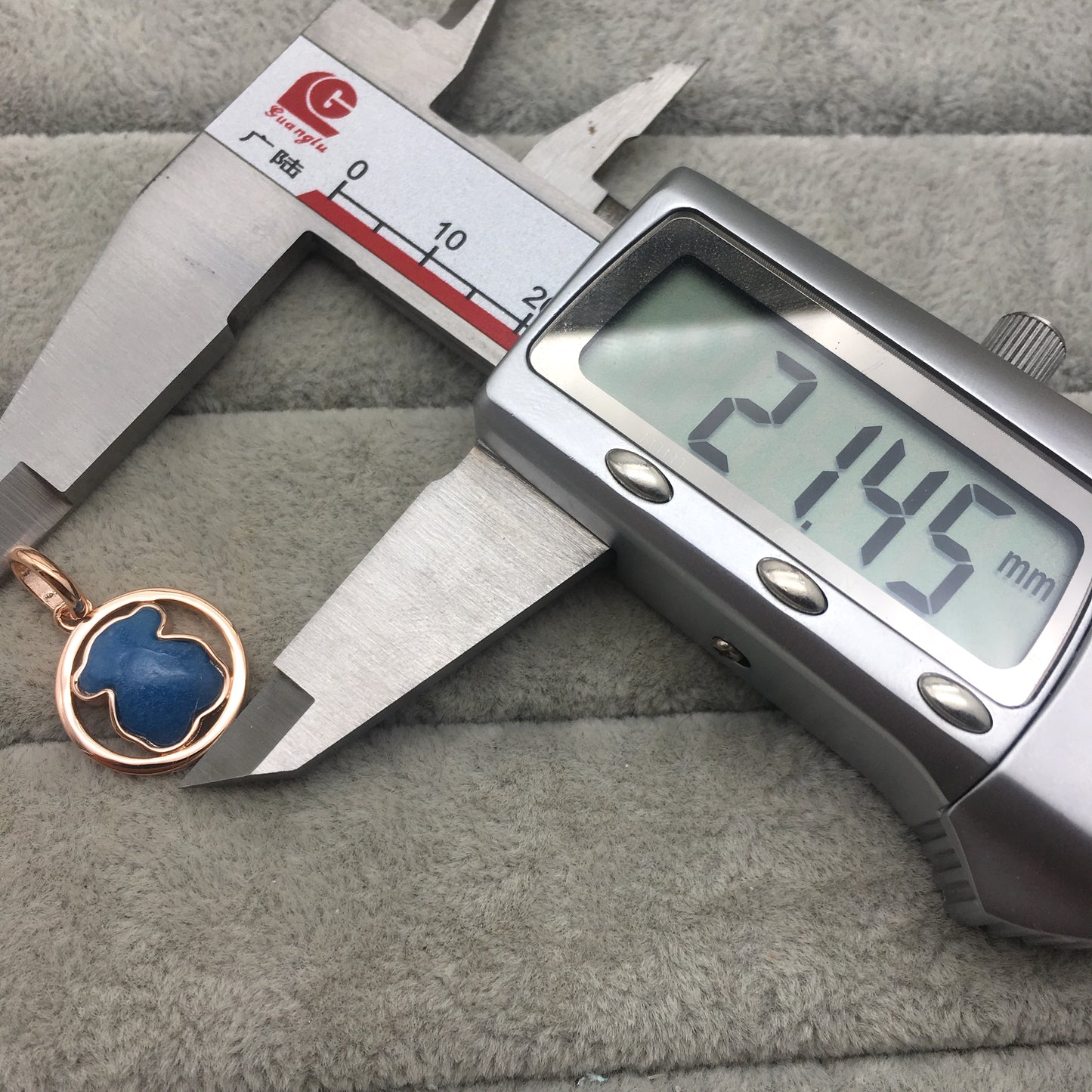 712164700-1.4MM