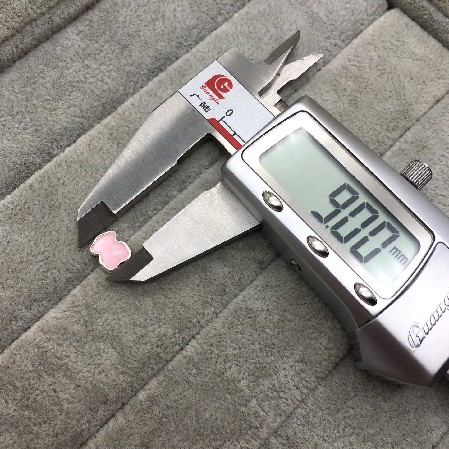 615433570-9MM
