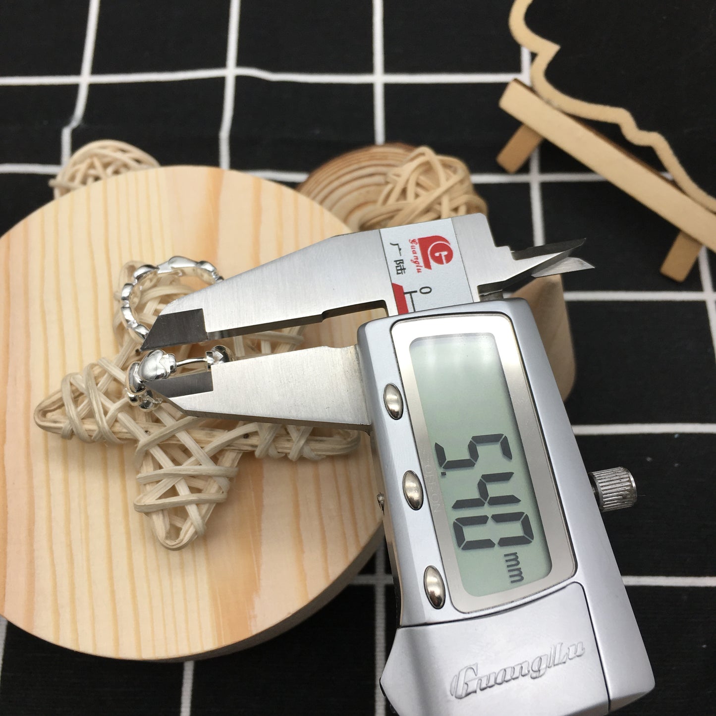 018173500