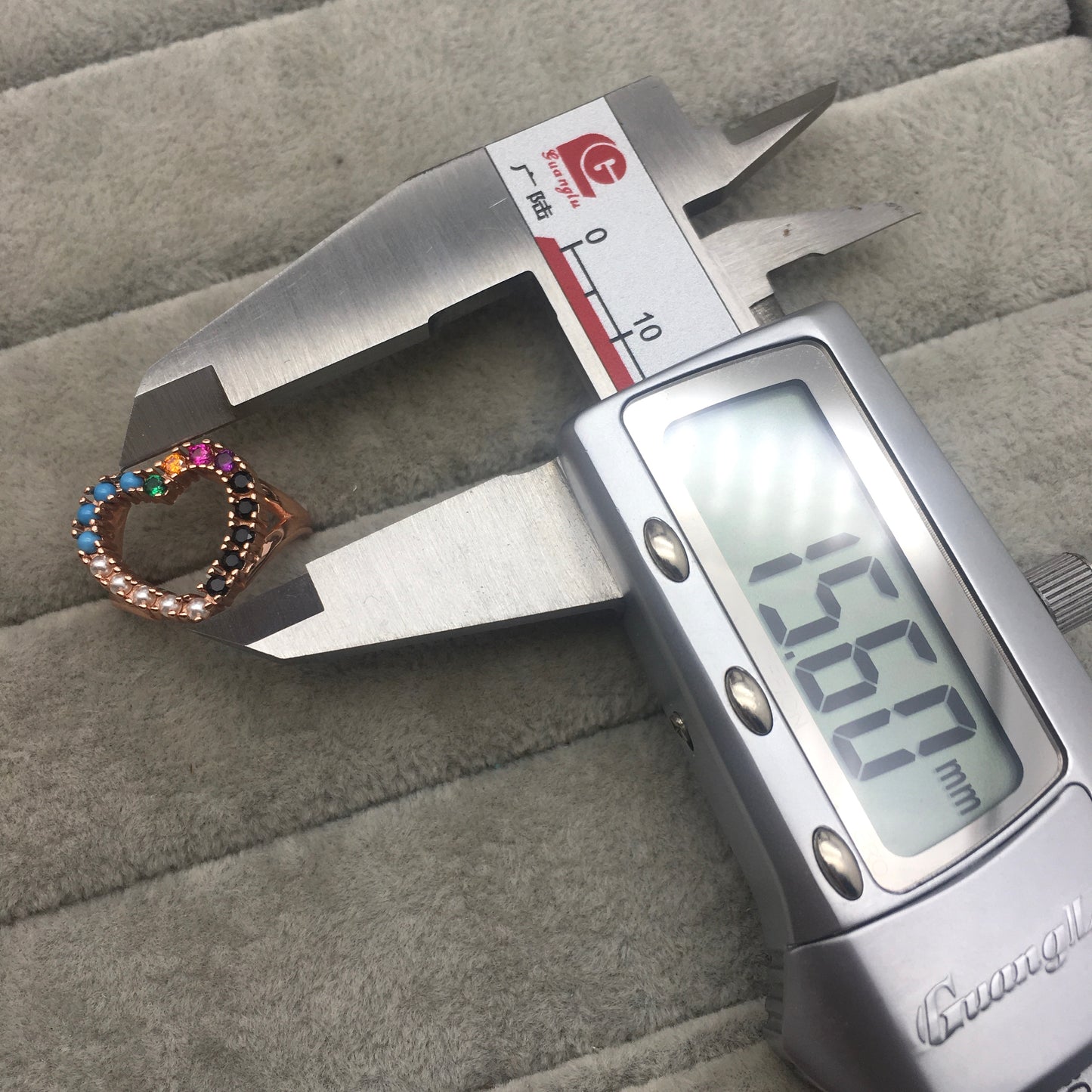 915305500