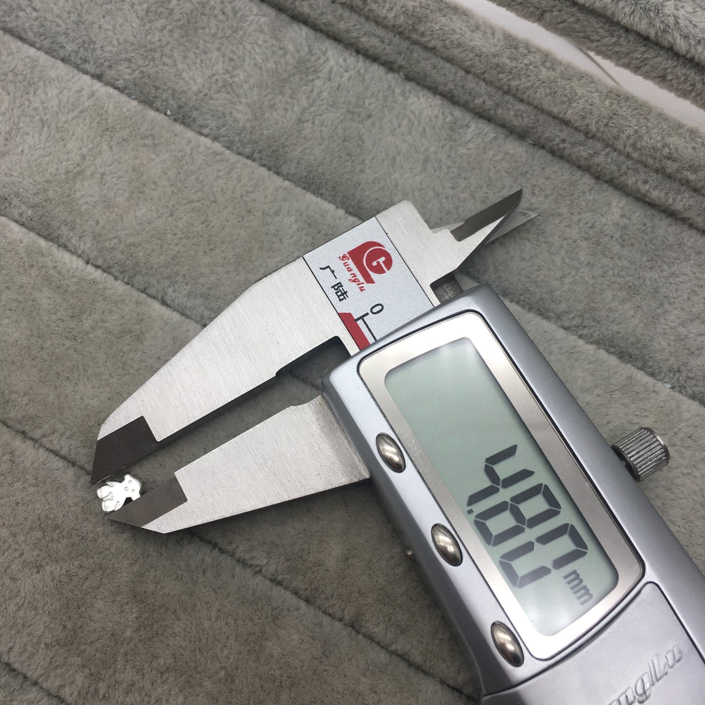 311001433