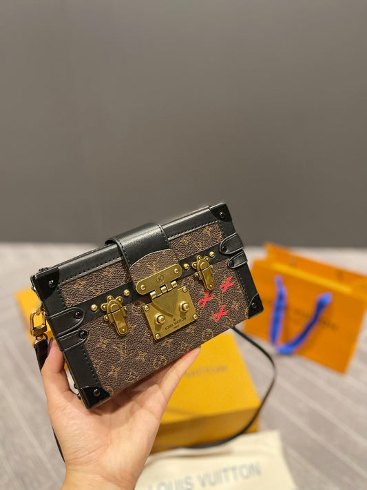 LV-BAG297