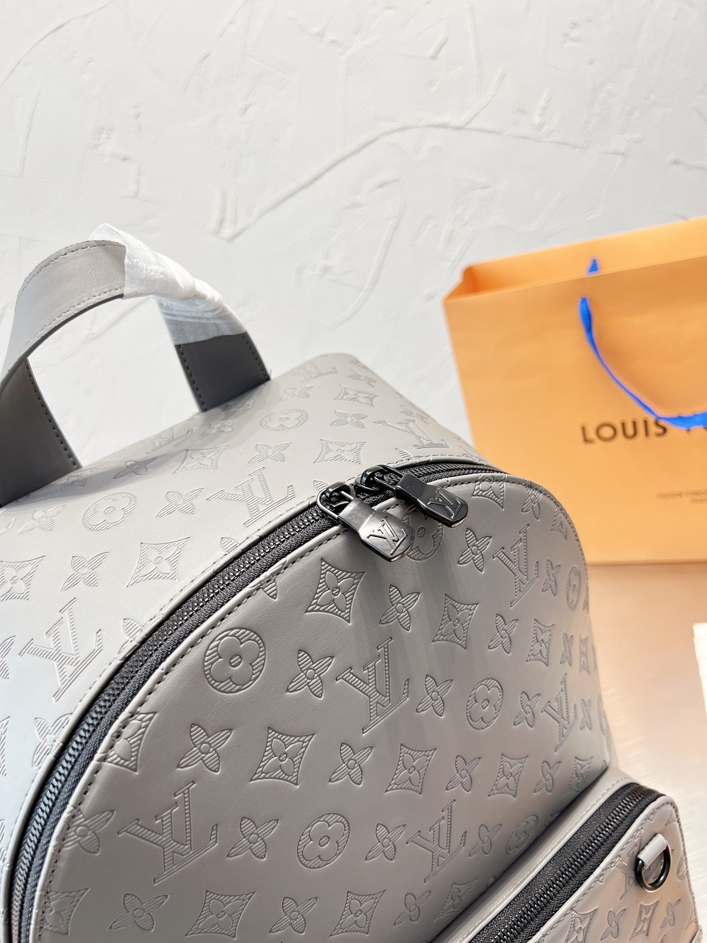 LV-BAG333