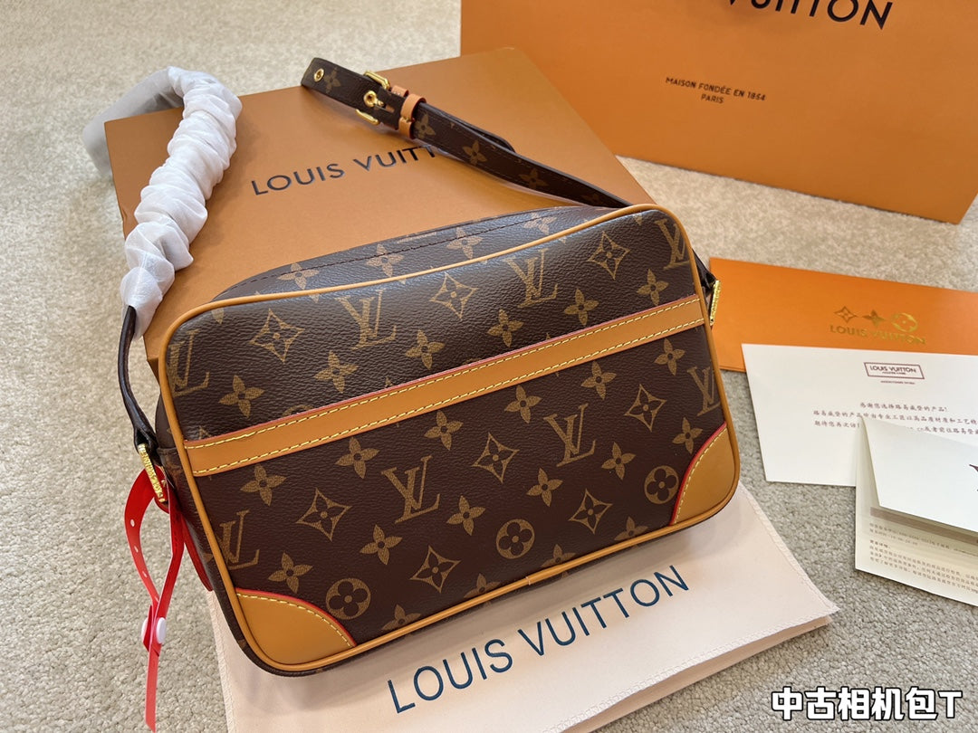 LV-BAG383