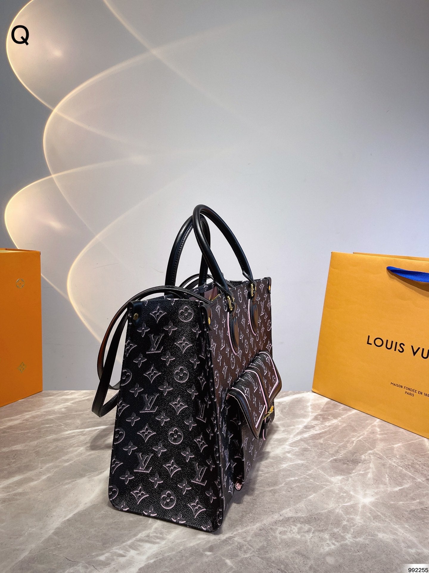 LV-BAG335
