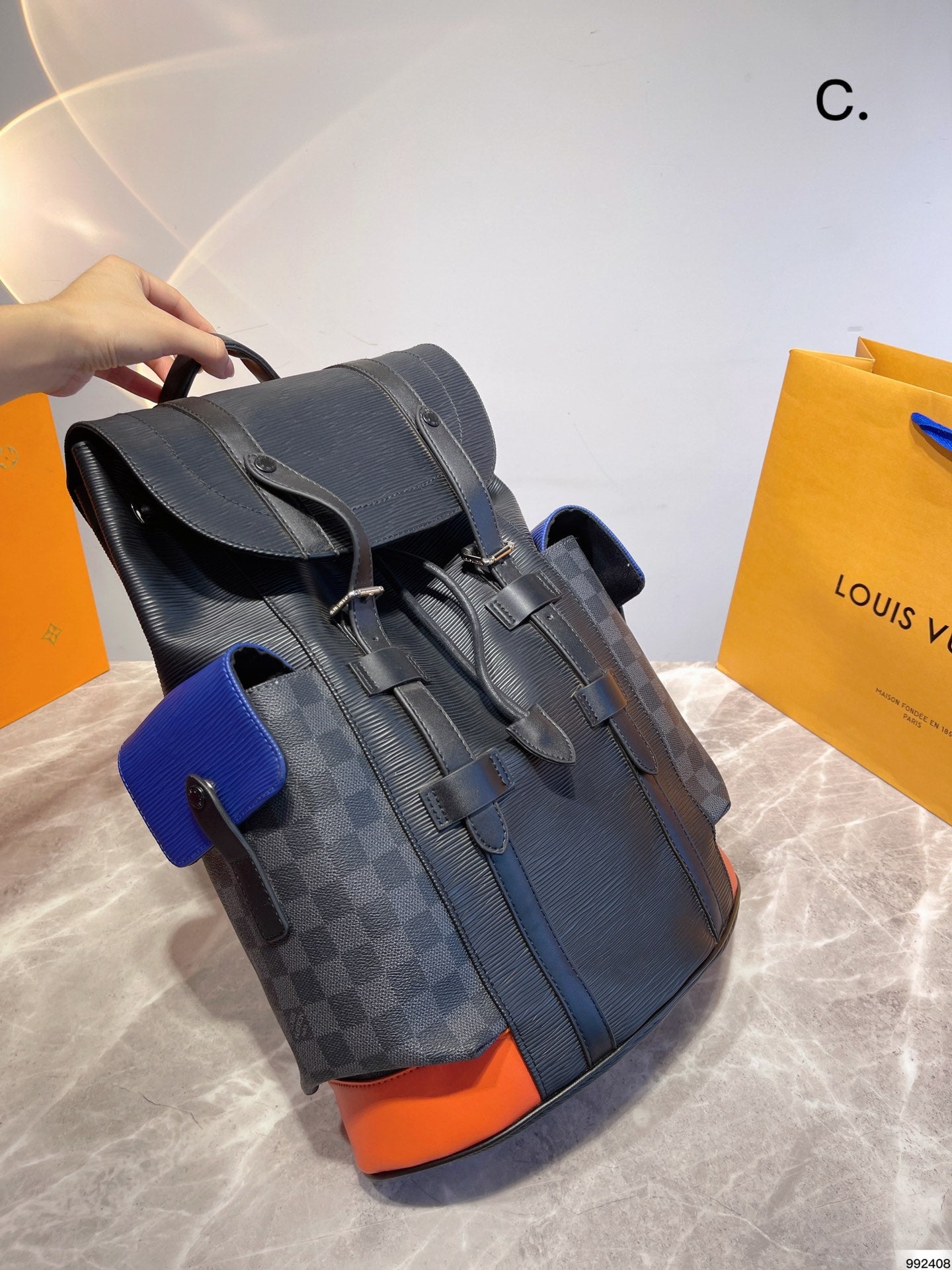 LV-BAG334