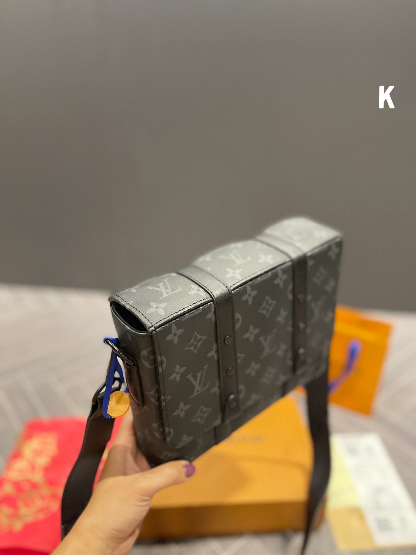 LV-BAG371