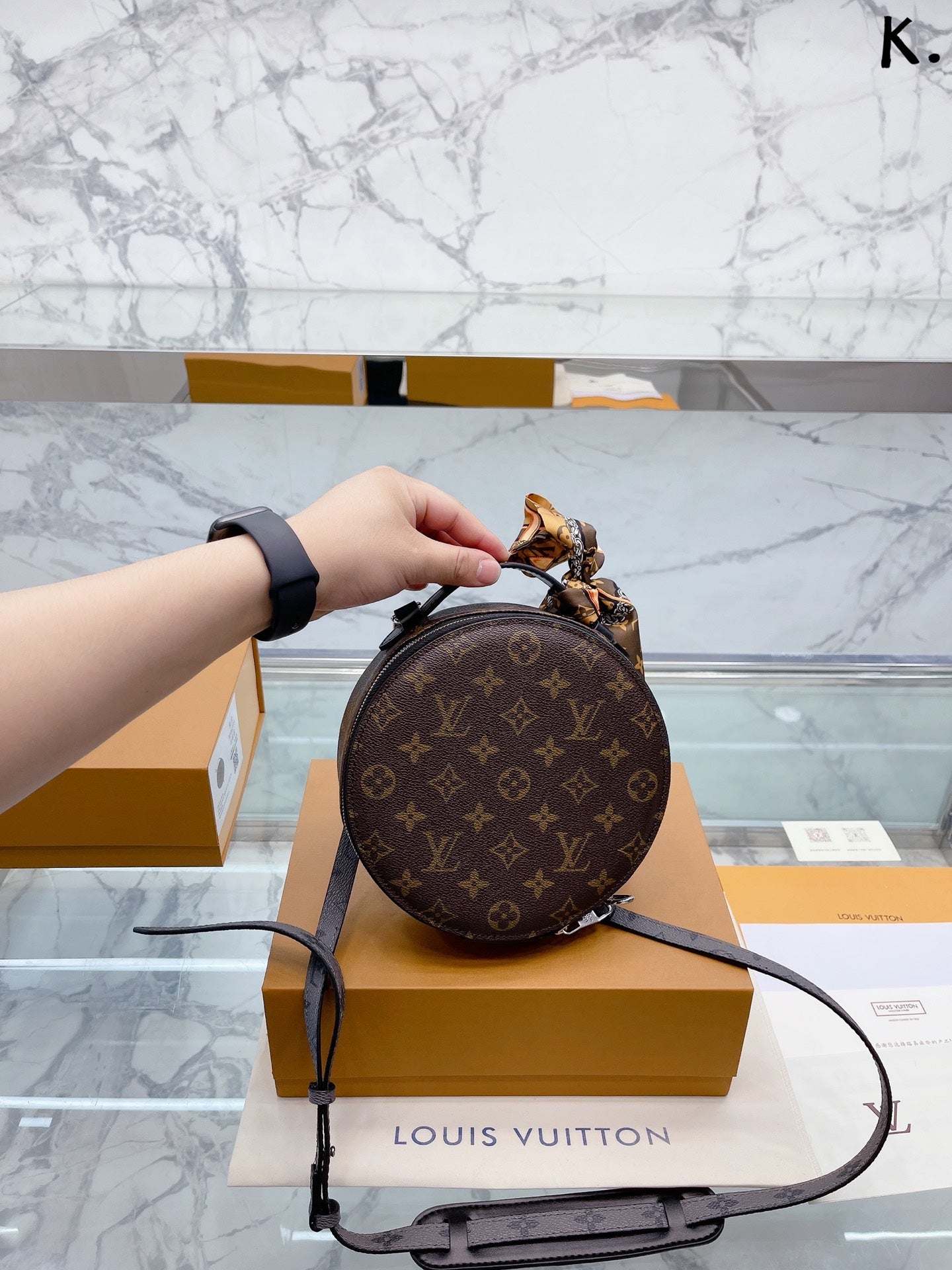 LV-BAG424