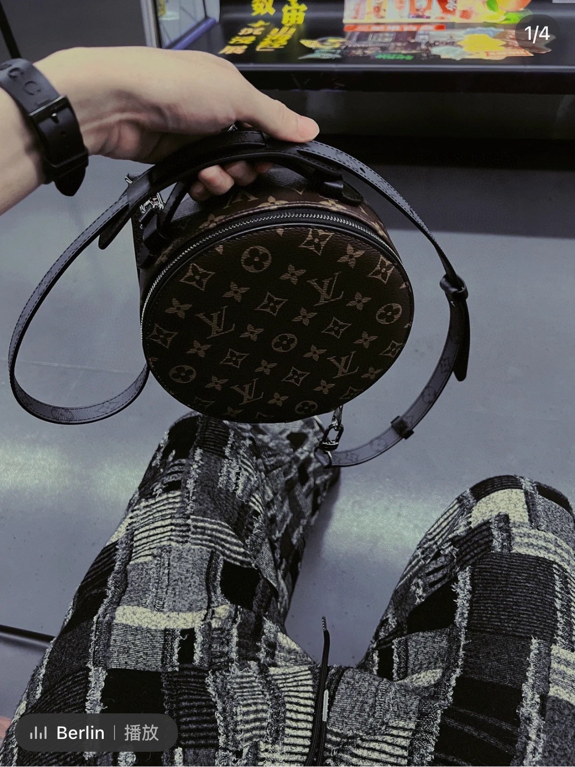LV-BAG421