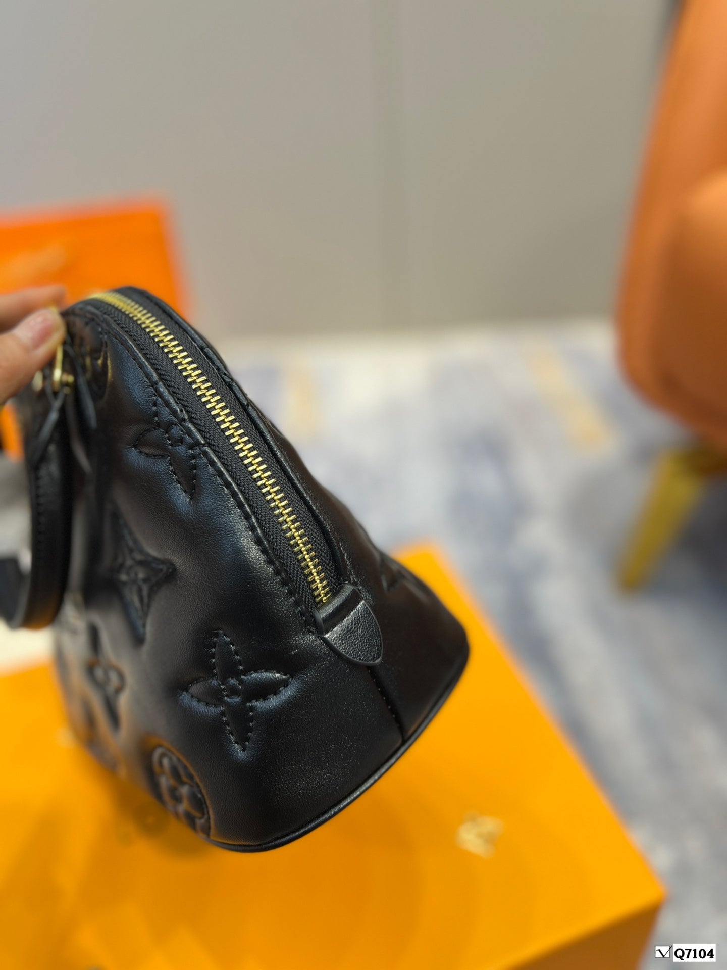 LV-BAG400