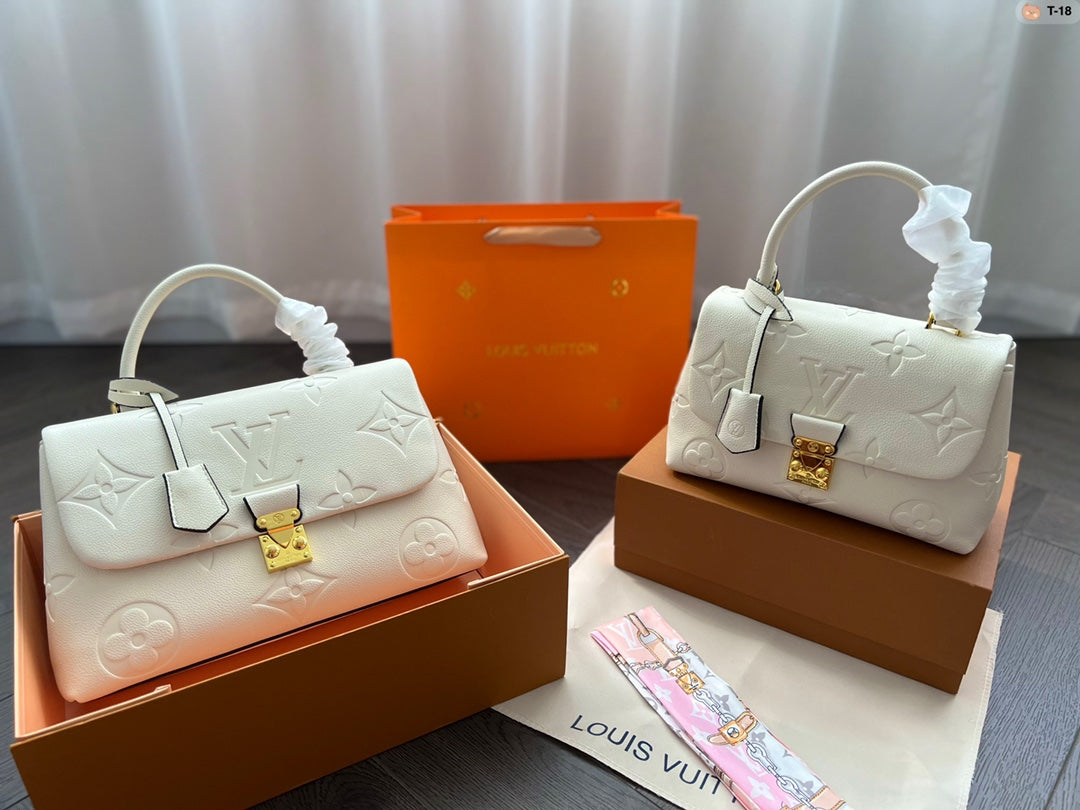 LV-BAG435