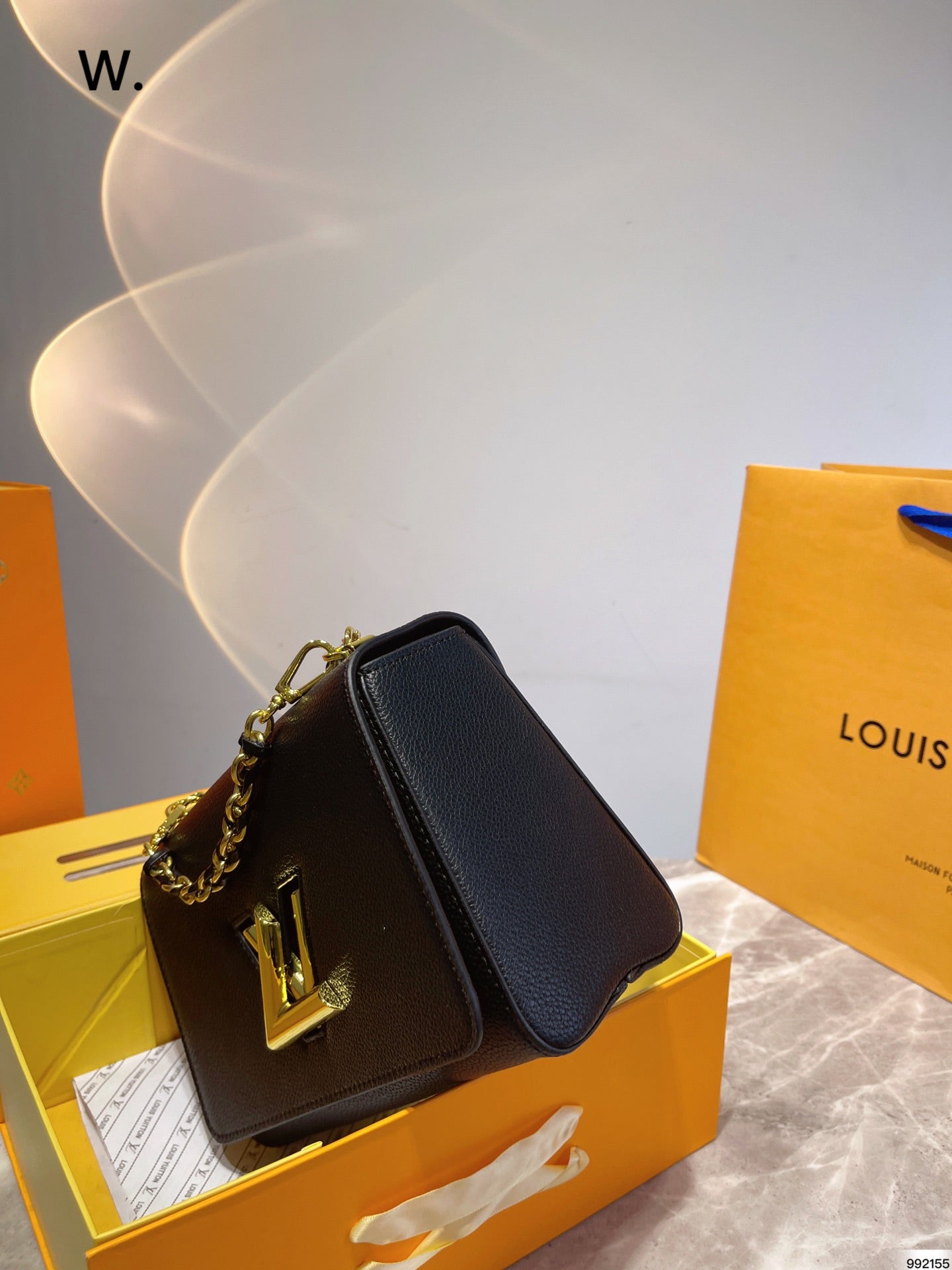 LV-BAG447