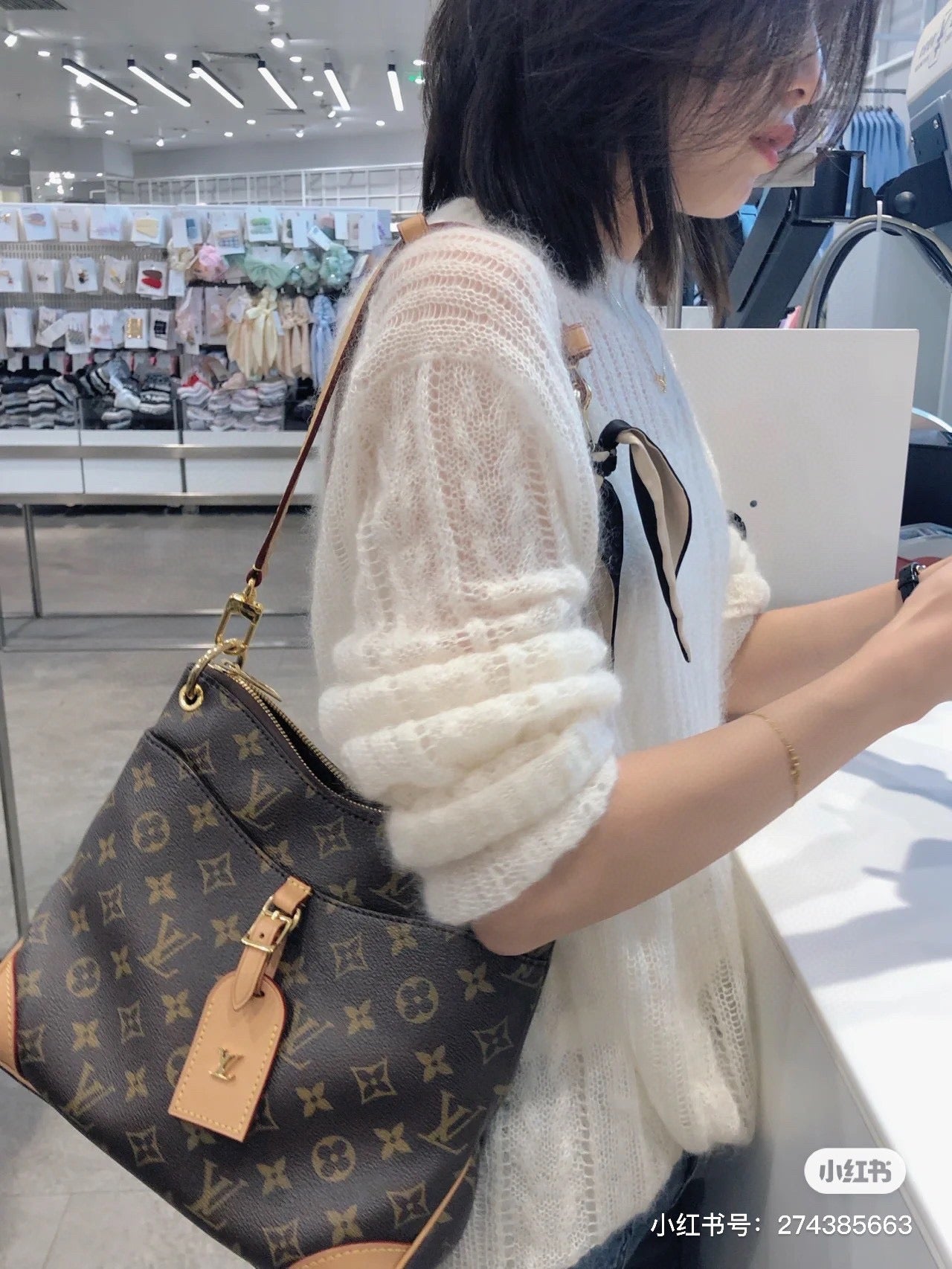 LV-BAG176