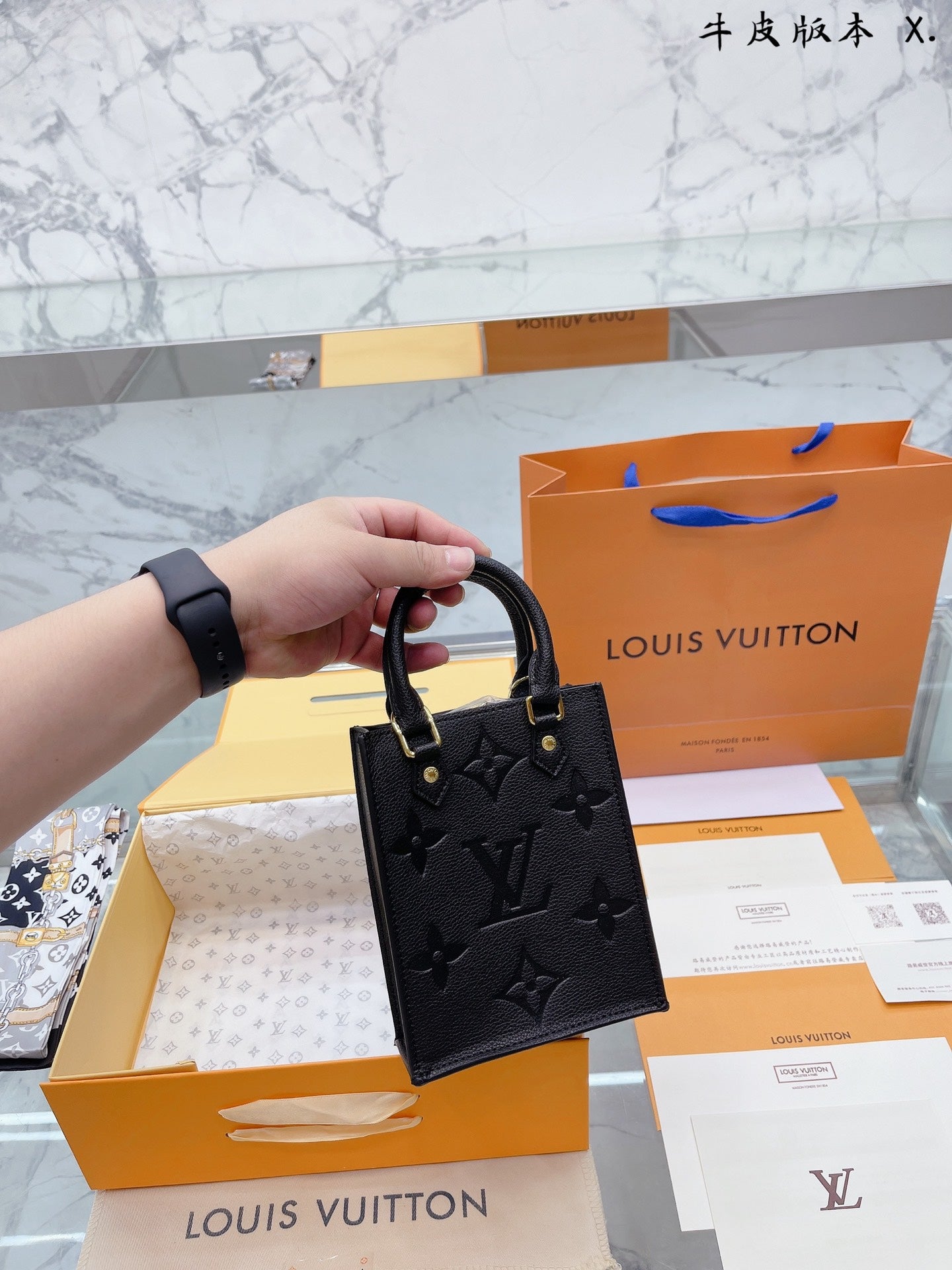 LV-BAG174