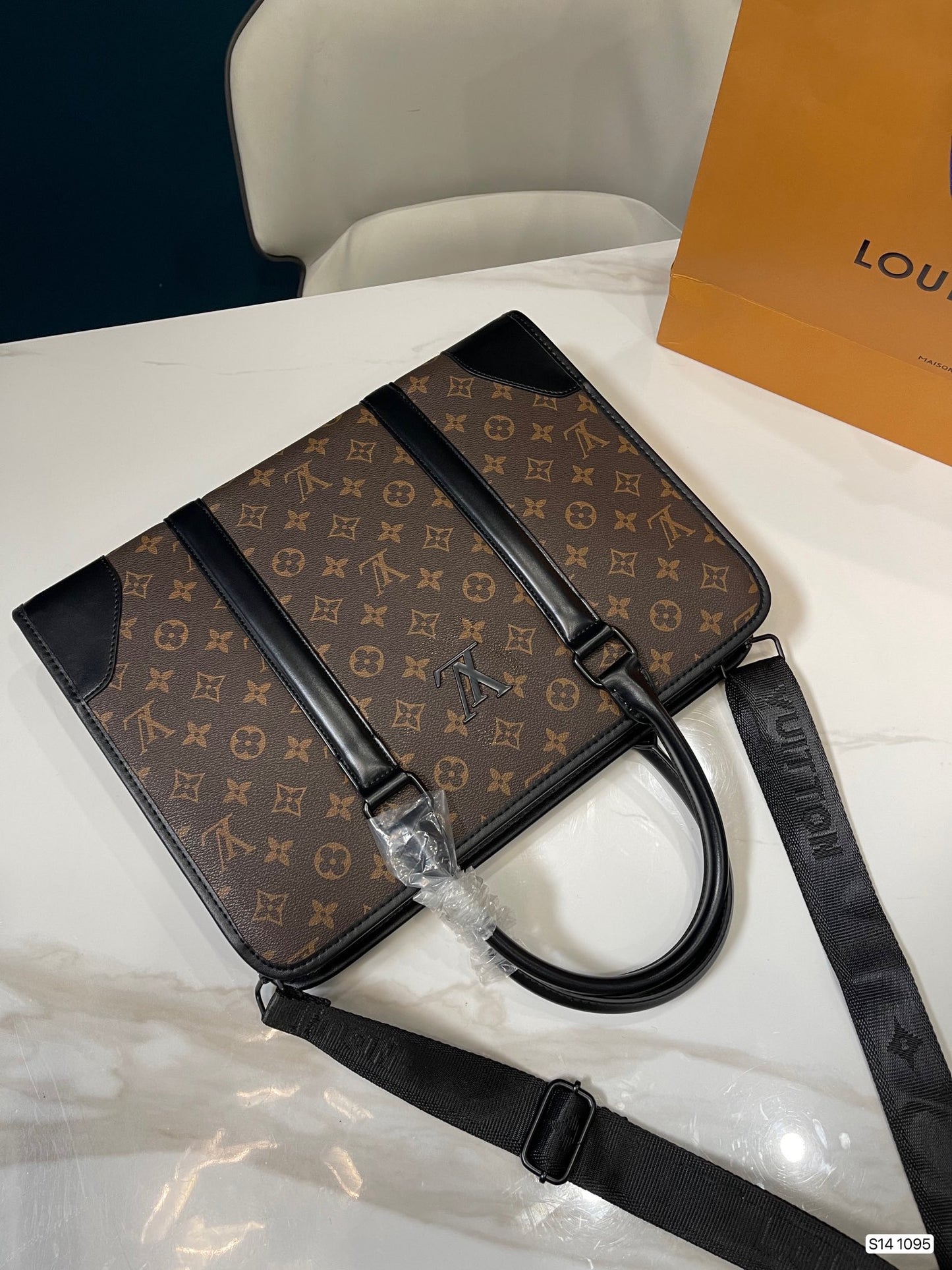 LV-BAG173