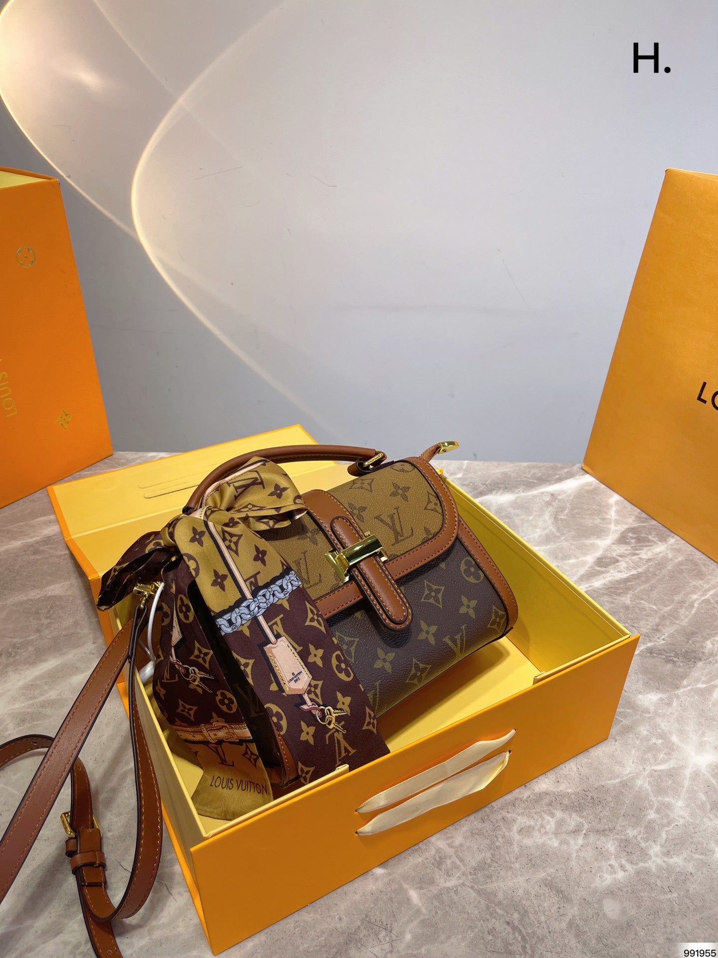 LV-BAG144