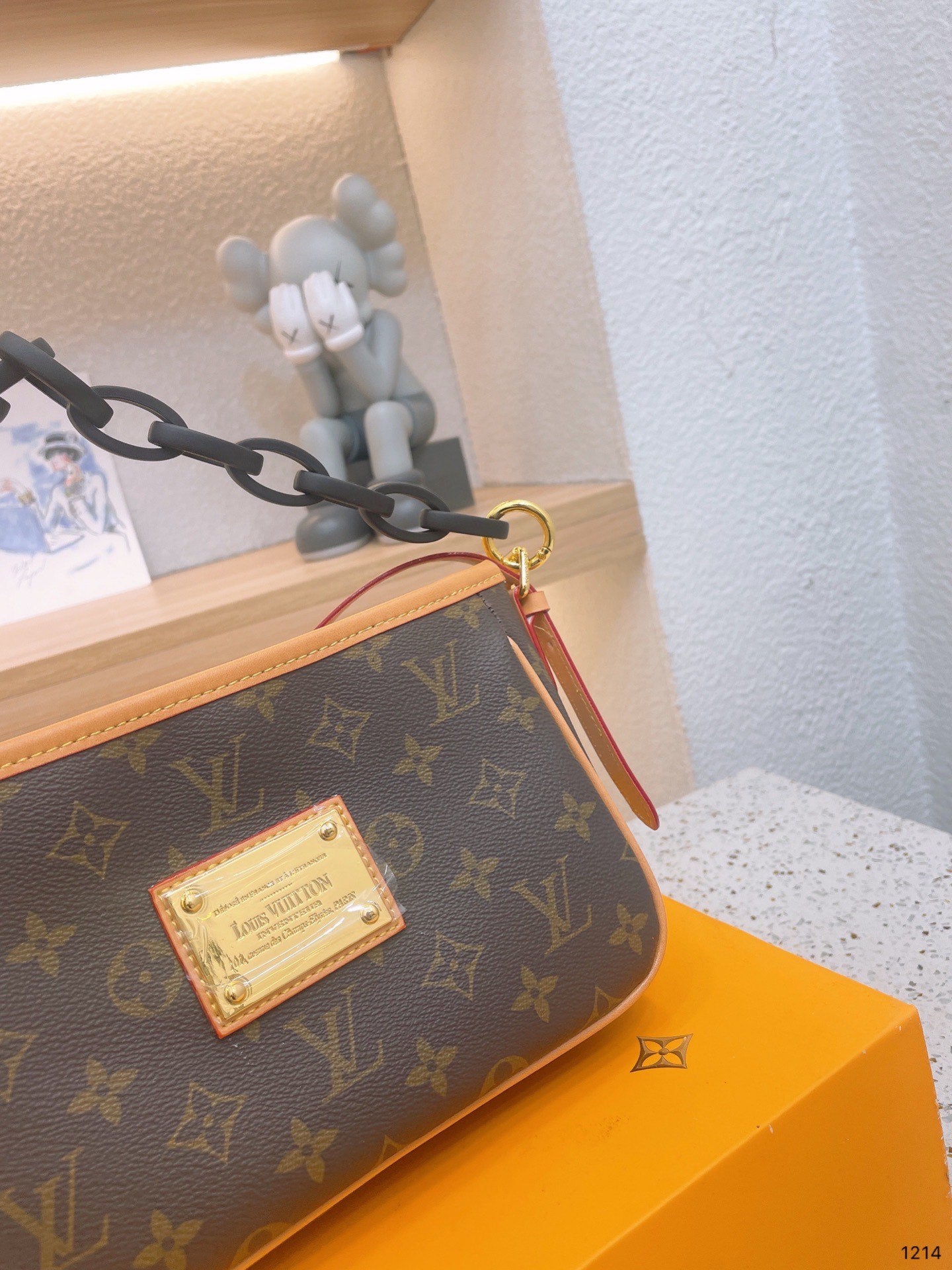 LV-BAG143