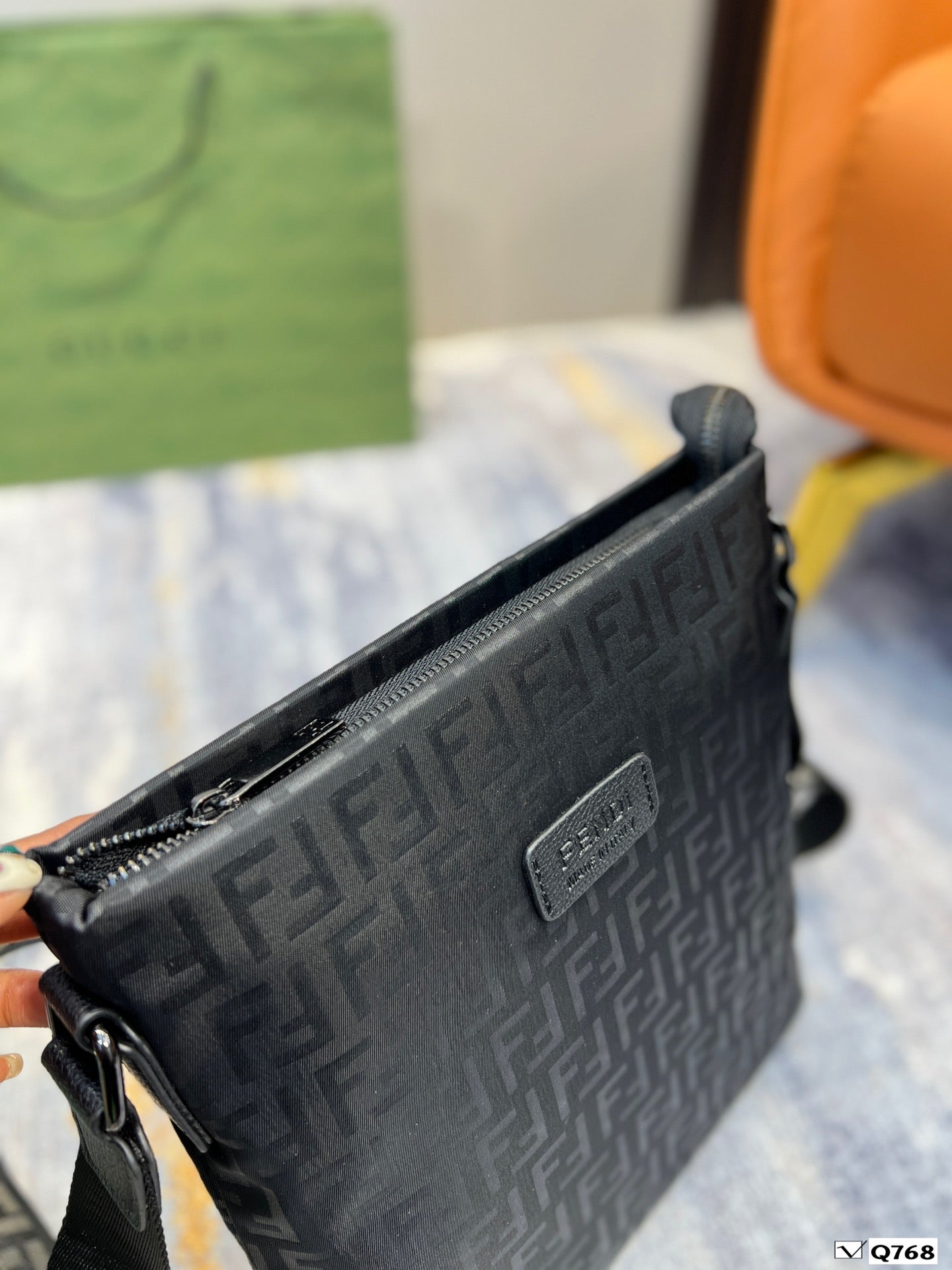 LV-BAG150