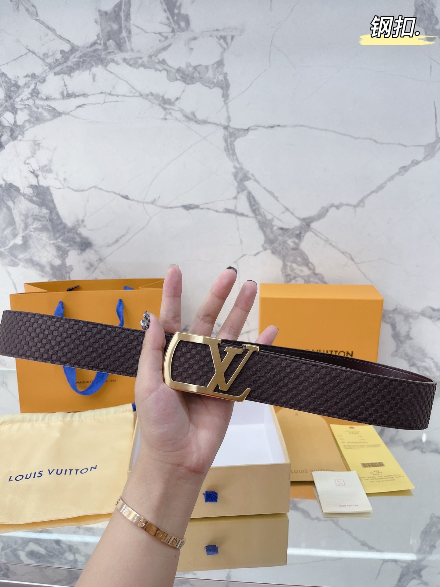 LV-BAG241