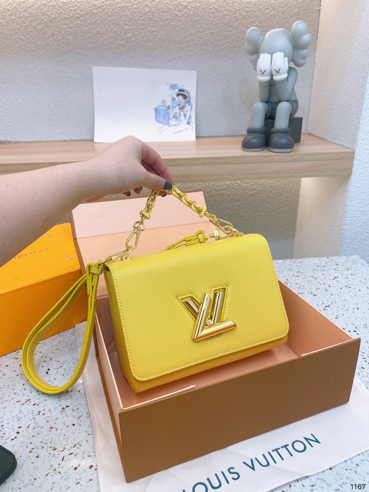 LV-BAG222