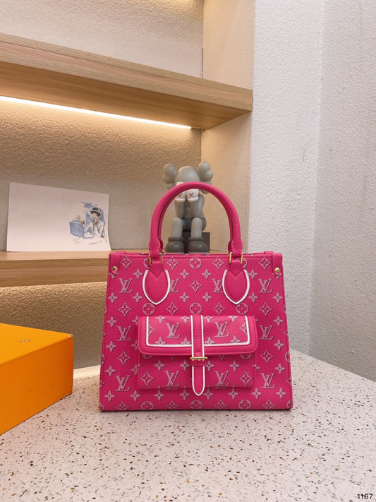 LV-BAG218
