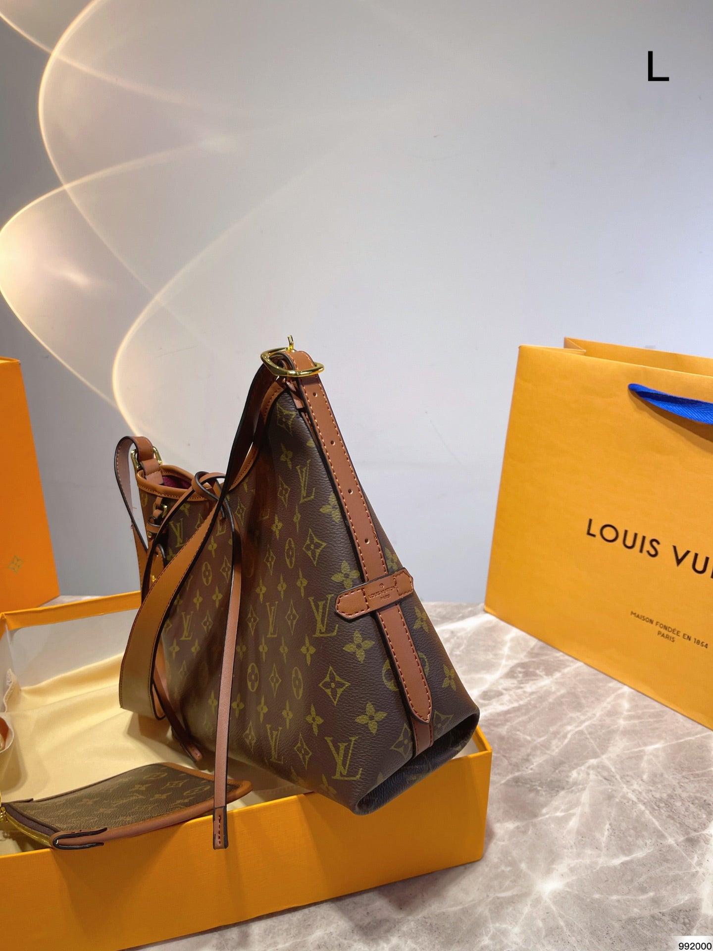 LV-BAG264