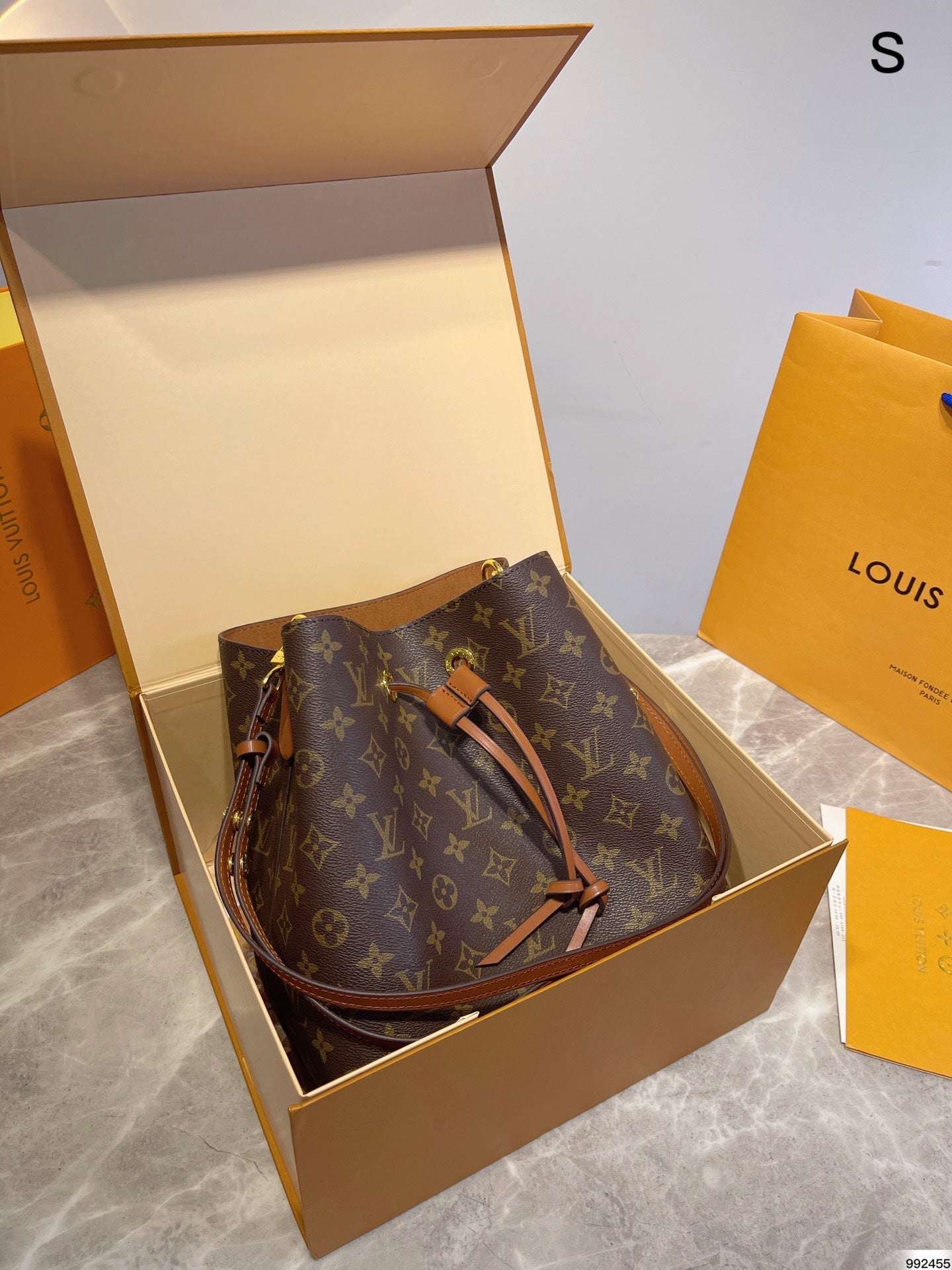 LV-BAG017