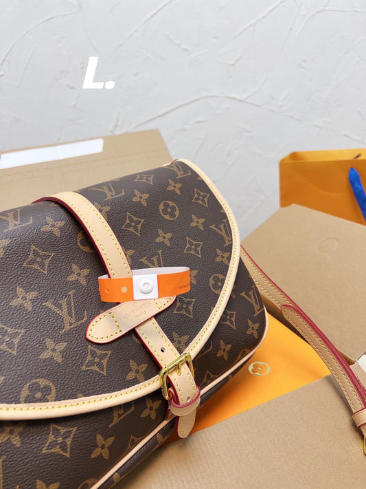LV-BAG075