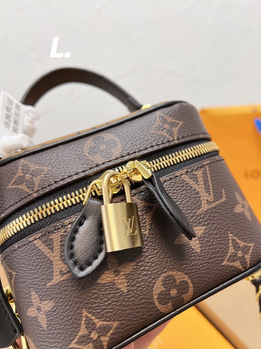 LV-BAG071