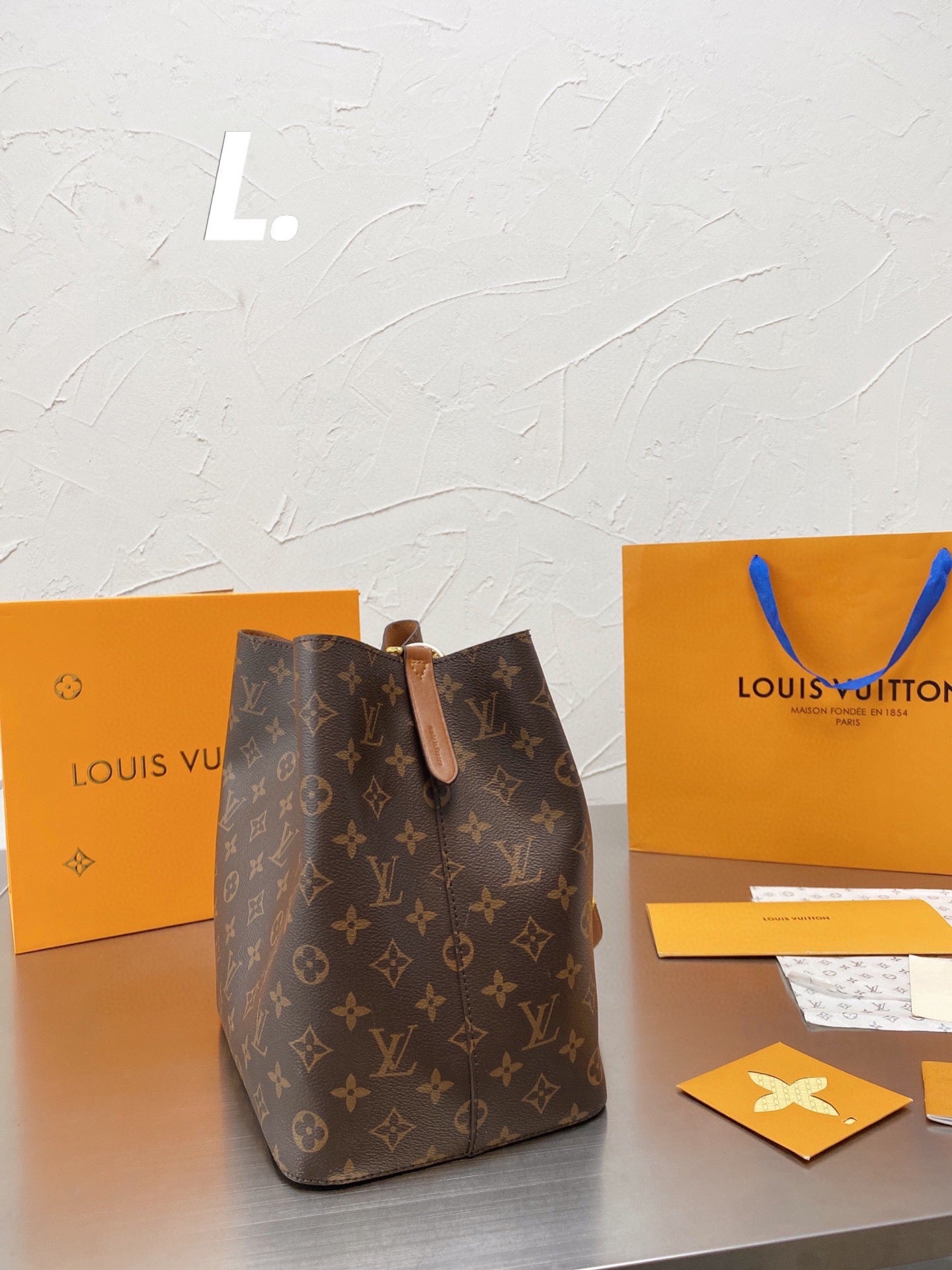 LV-BAG068