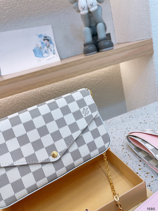 LV-BAG034