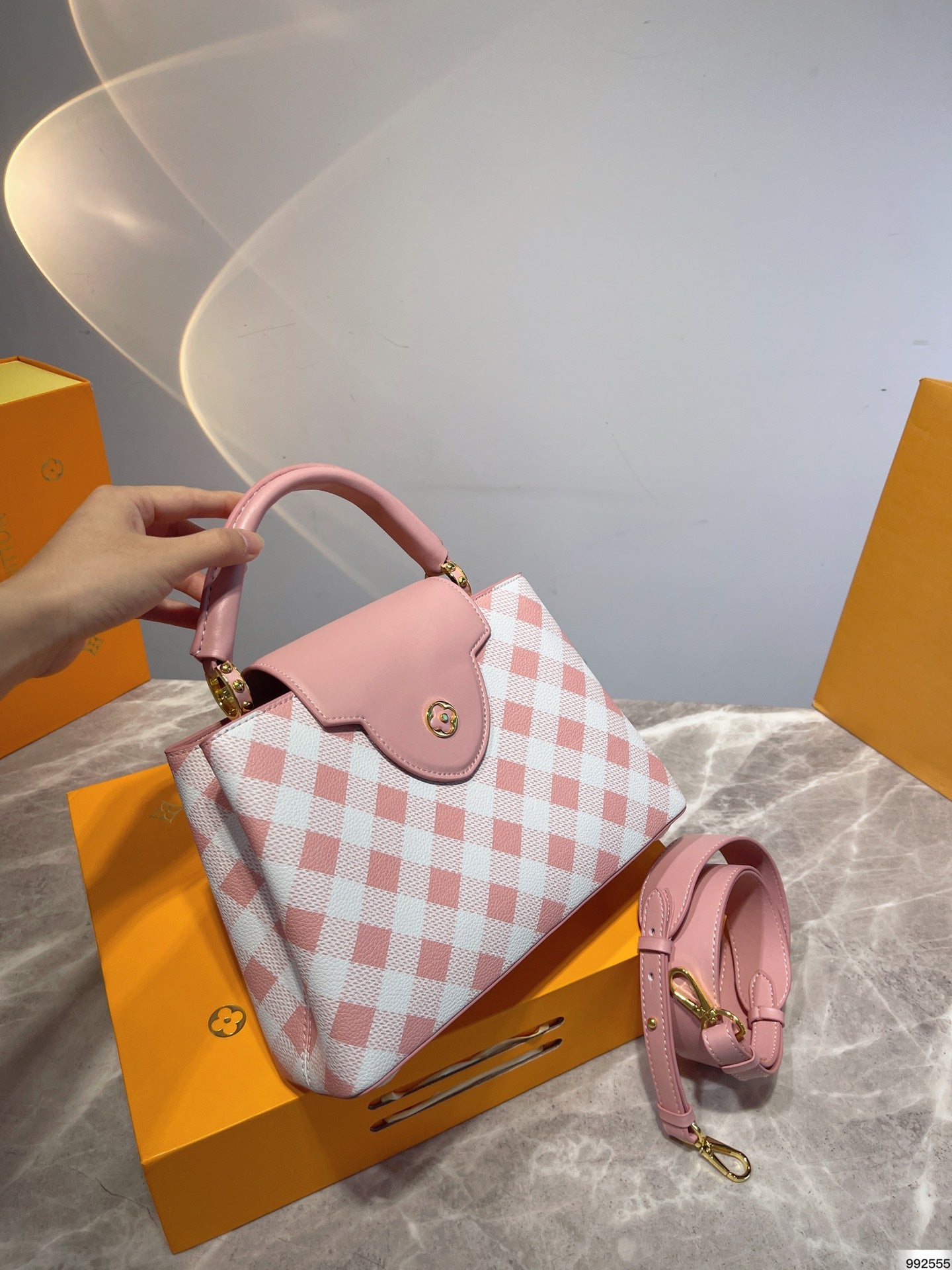 LV-BAG037
