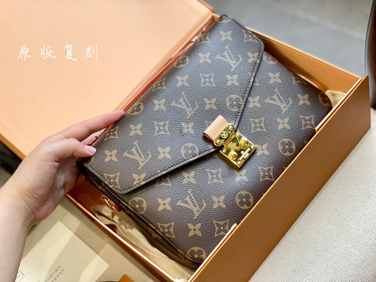 LV-BAG081