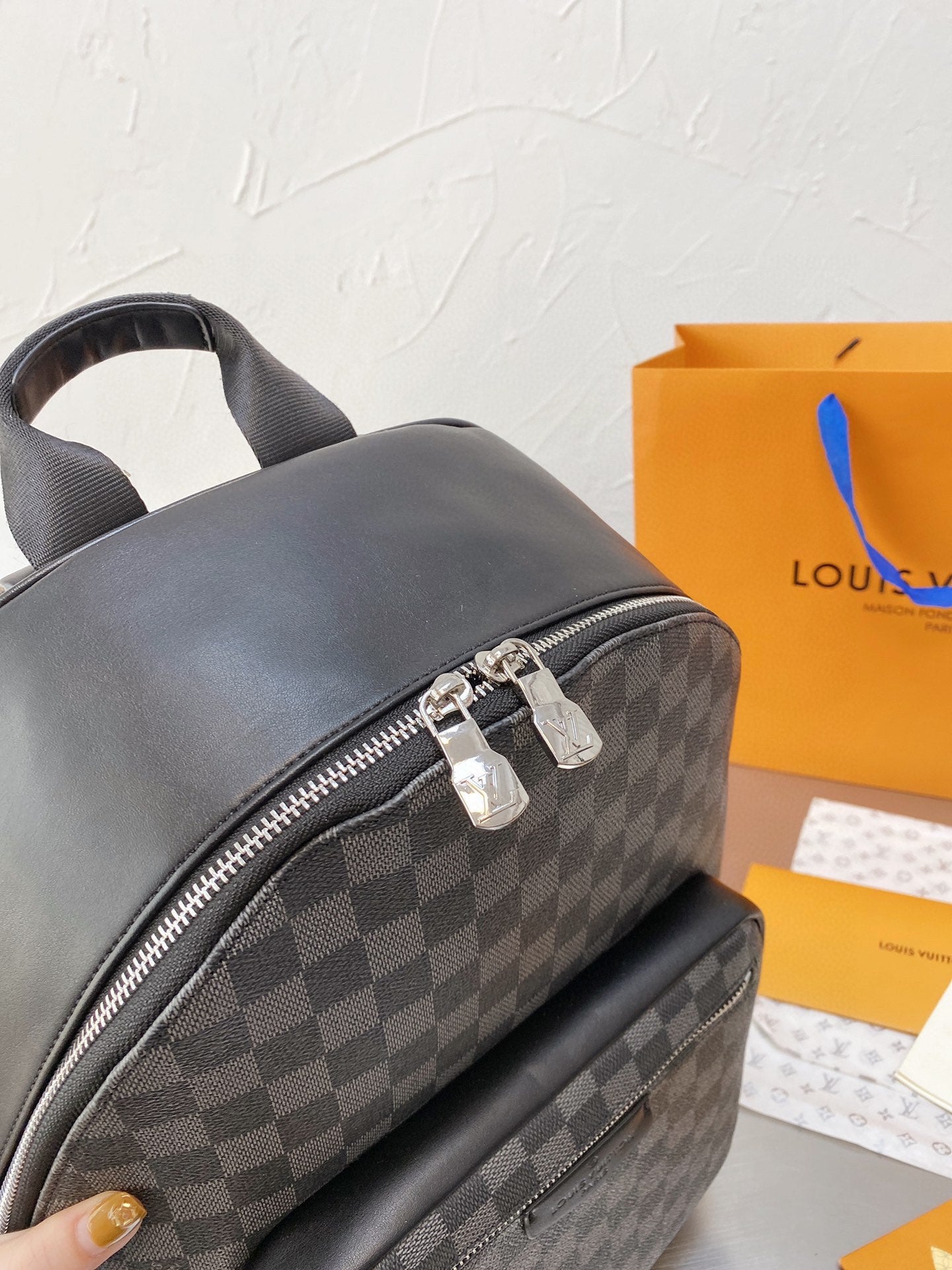 LV-BAG131