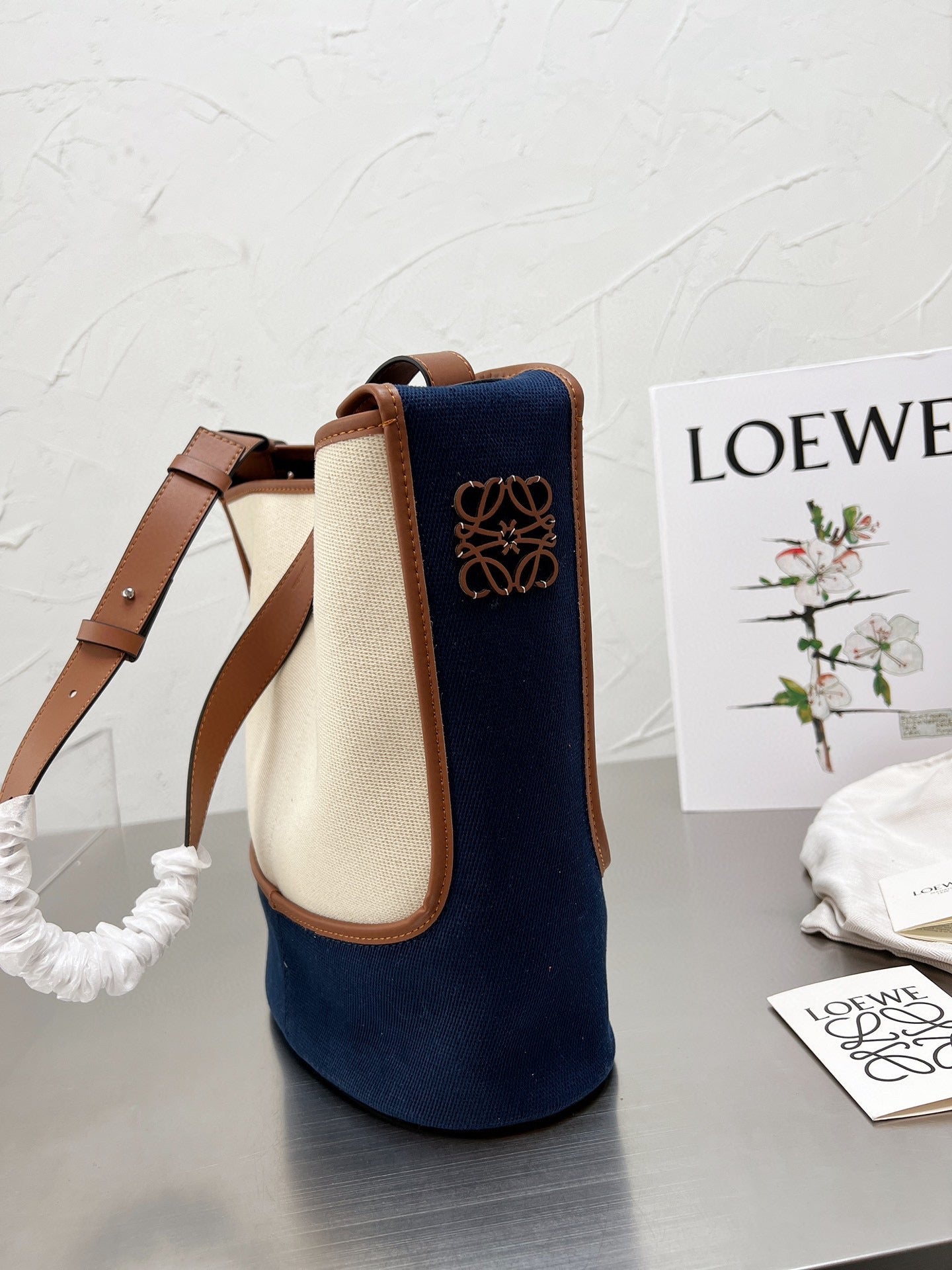 LV-BAG129