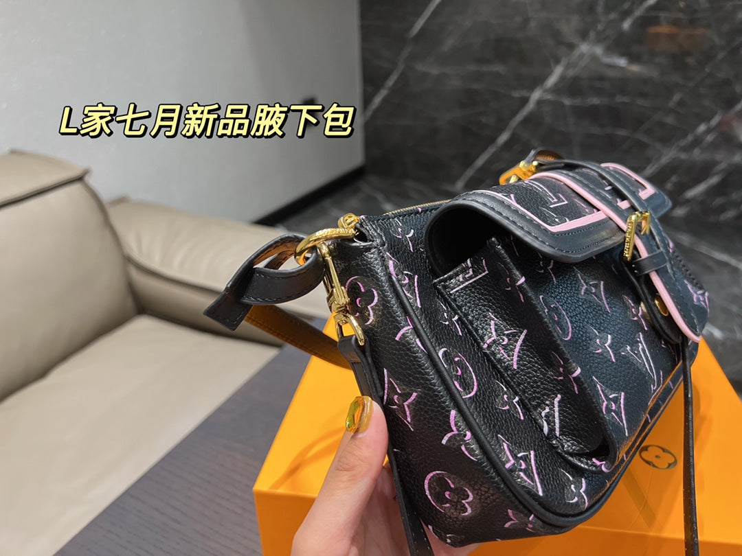 LV-BAG122